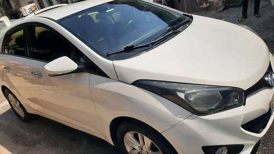 HYUNDAI HB20 1.6 PREMIUM 16V FLEX 4P AUTOMÁTICO